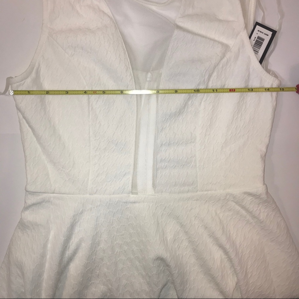 Romeo Juliet Couture Dress Medium White Sleeveless Cocktail Casual Wedding - Picture 8 of 12